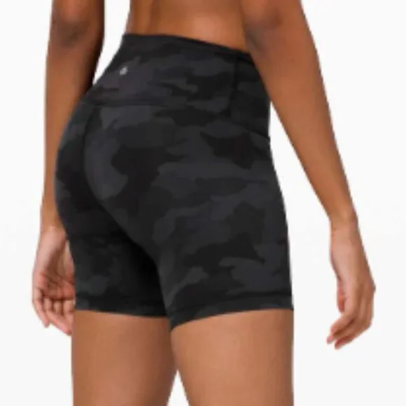 Camo Lululemon Wunder Train Short 6" | NWOT - Picture 3 of 7
